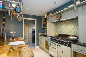 Photo 7- click for photo gallery